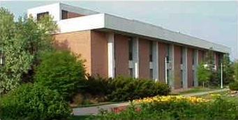 Photo of the Center for Integrated Plant Sciences (CIPS) building